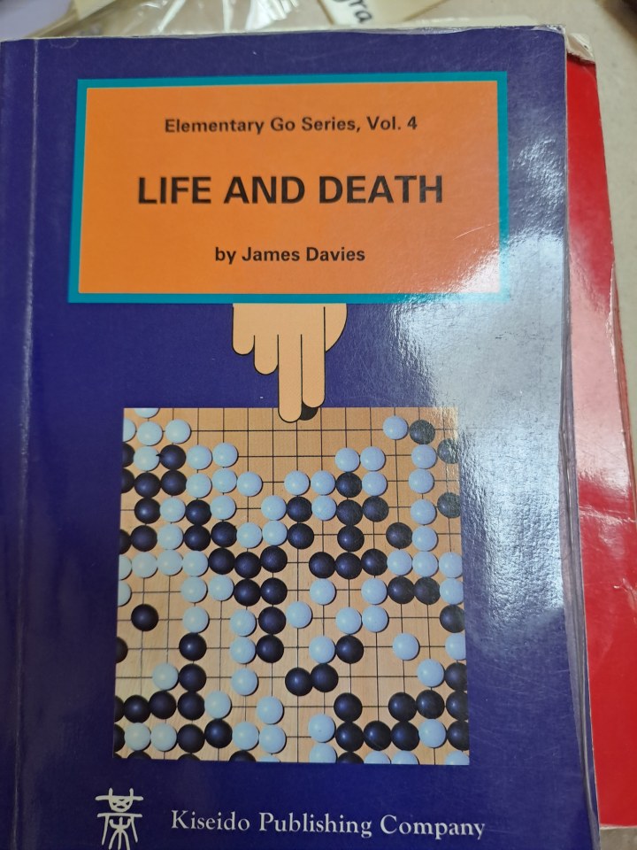 Portada de Elementary Go Series, Vol. 4: Life and Death (Kiseido Edition)